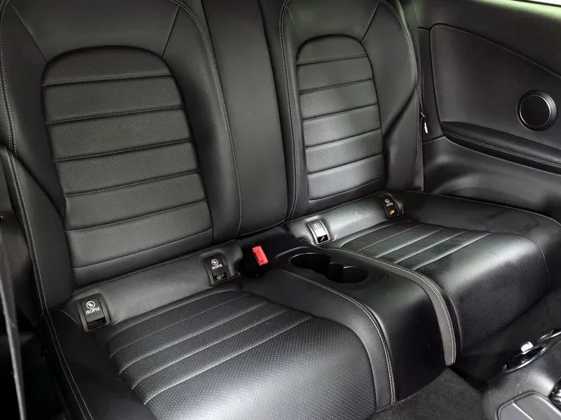 Mercedes-Benz C 200 COUPE, снимка 12 - Автомобили и джипове - 54863485