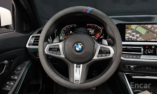 BMW 320 D * M SPORT * HEAD UP * KEYLESS * ШИБЕДАХ * , снимка 6 - Автомобили и джипове - 55492027