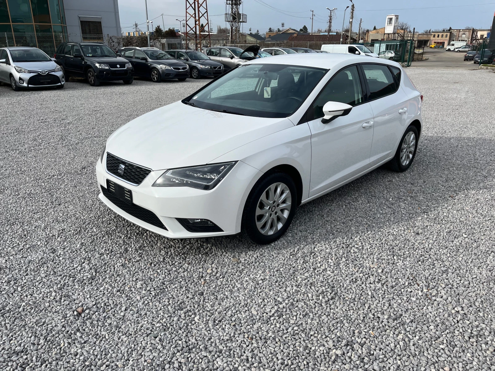 Seat Leon 1.6TDI-105k.c. - изображение 2