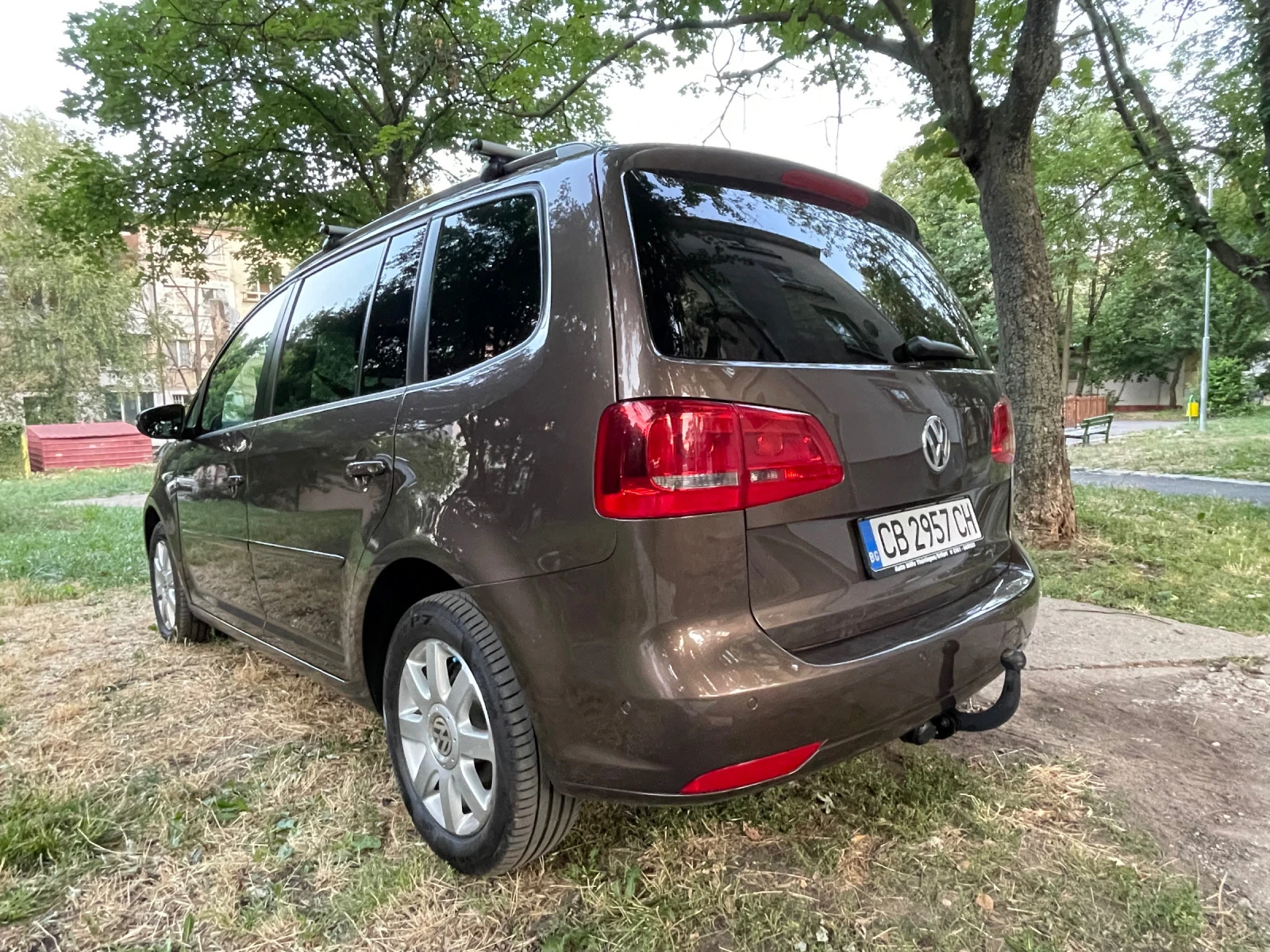 VW Touran Life - изображение 7