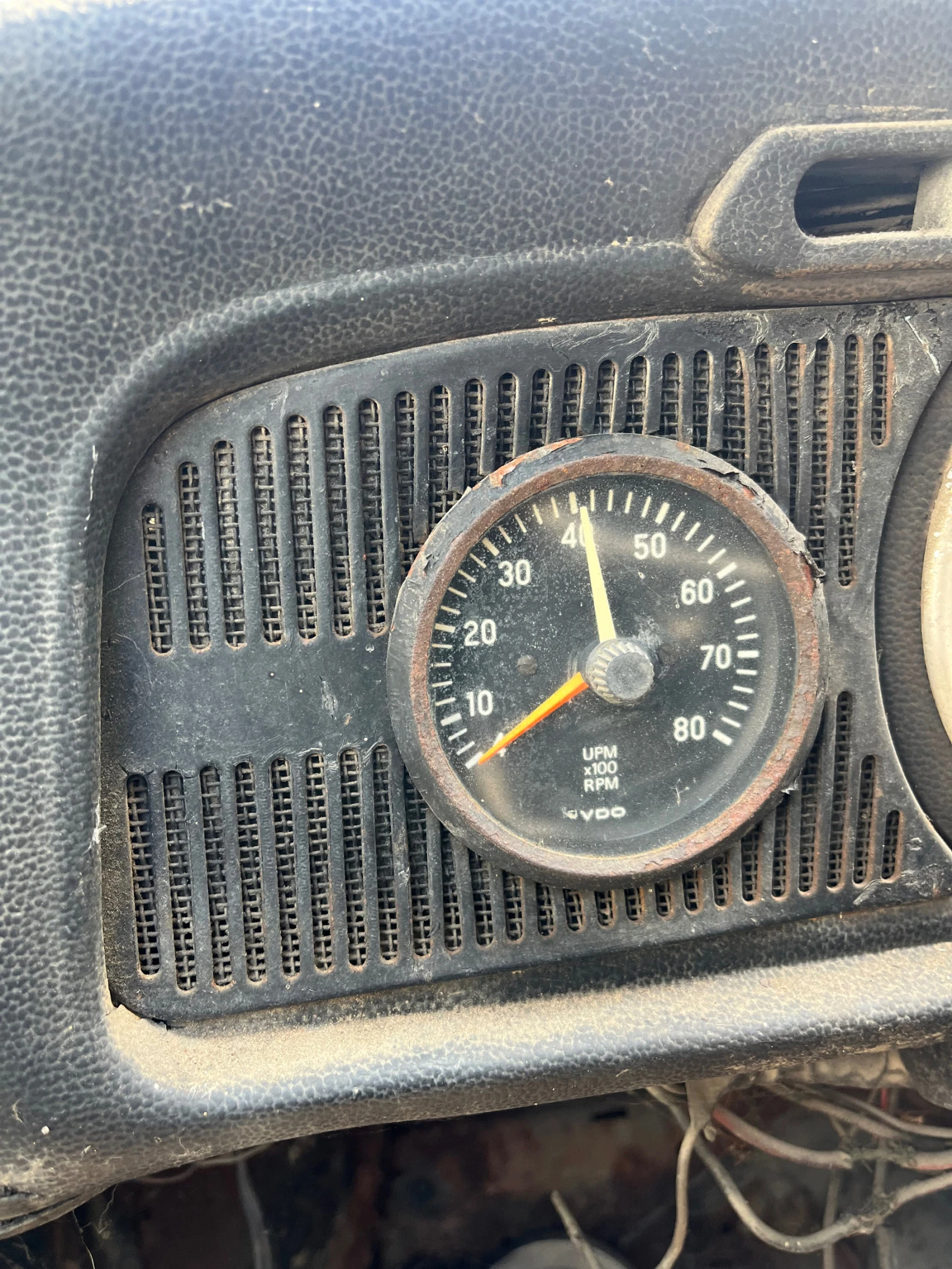VW 1300 Цената до 5 май 3300лв. - изображение 10
