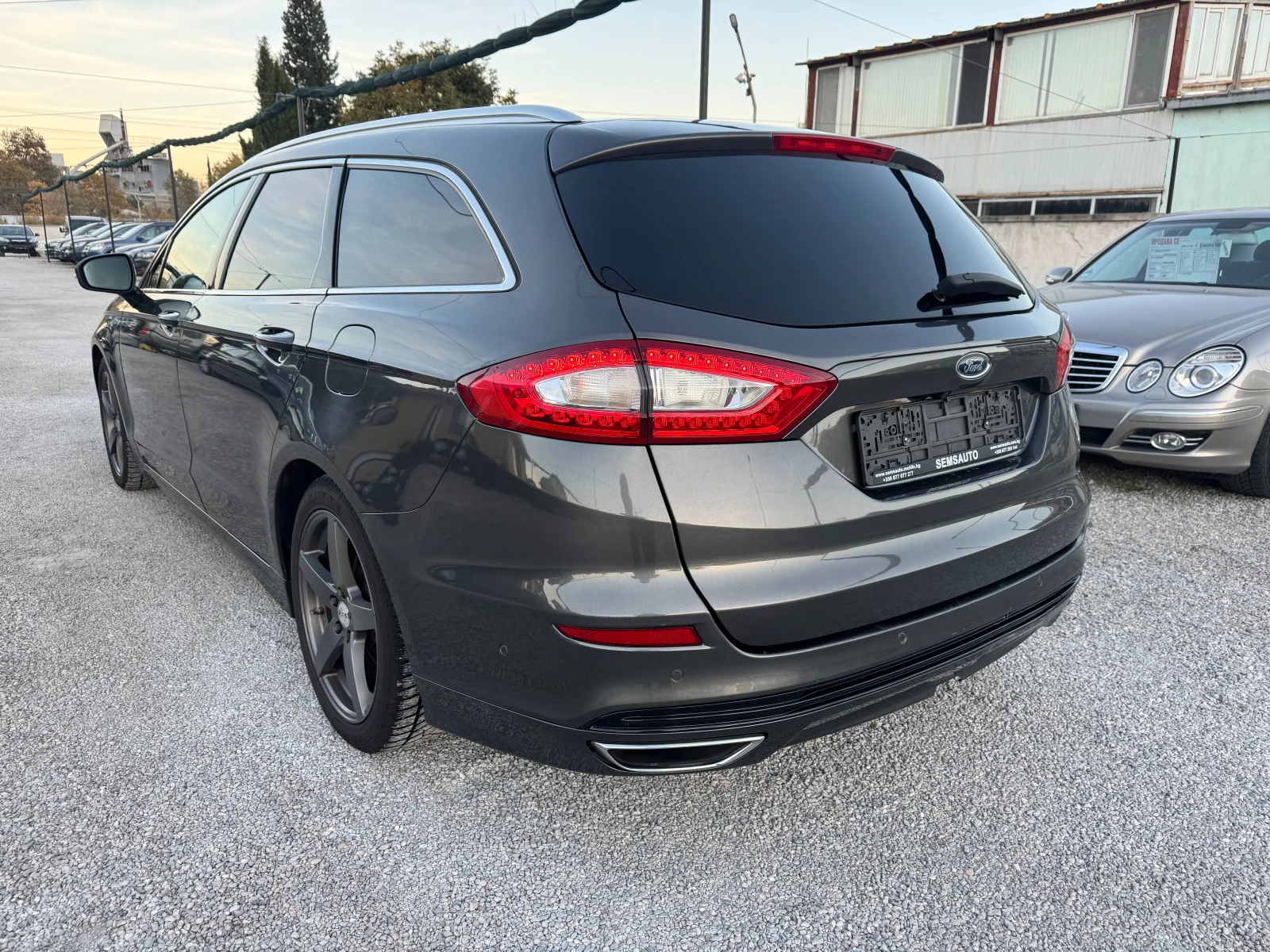 Ford Mondeo 2.0 TDCi 210 кс TITANIUM FULL EURO 6 - изображение 4