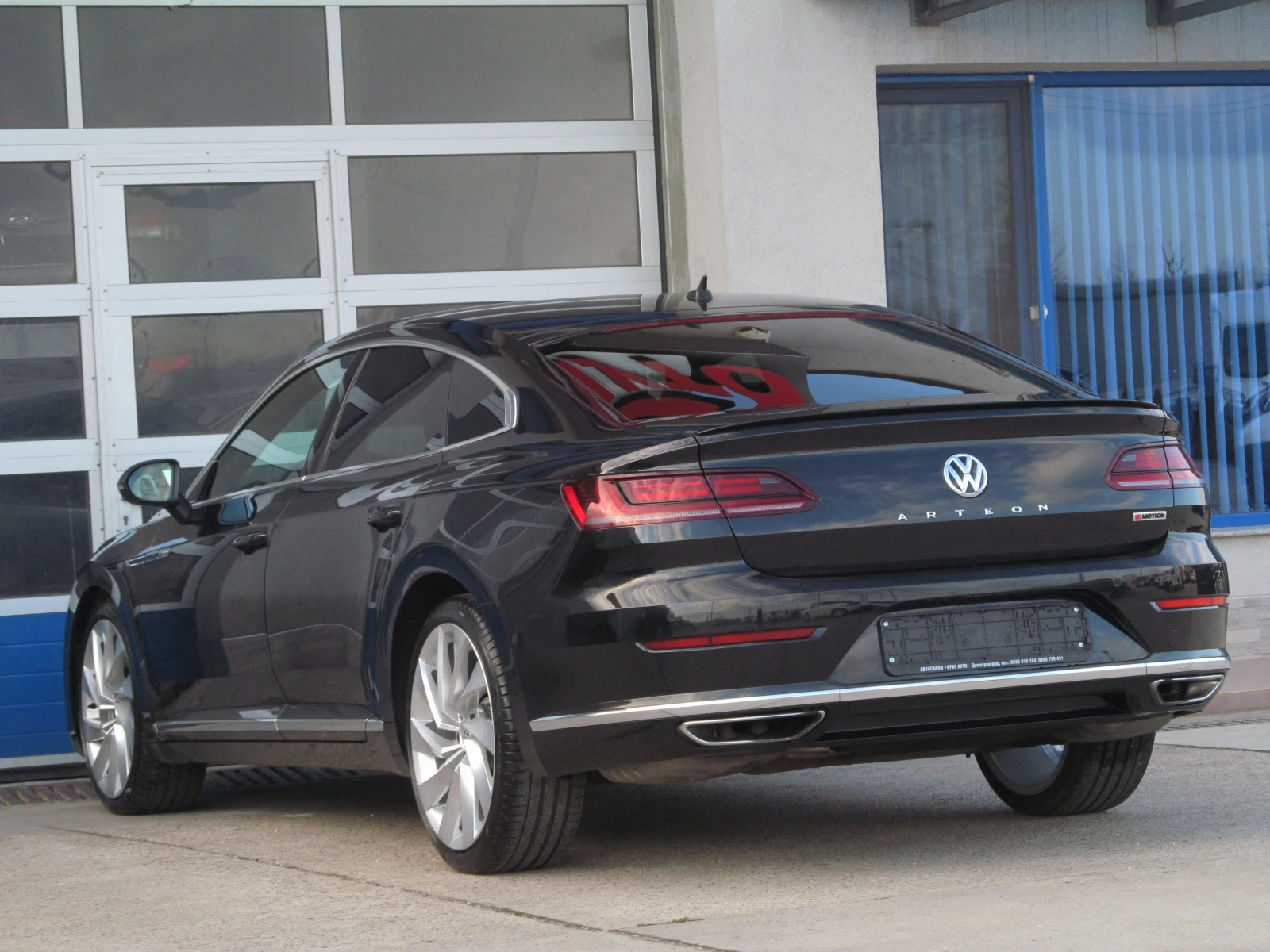 VW Arteon 2.0TSI/R-LINE/4-MOTION - изображение 4