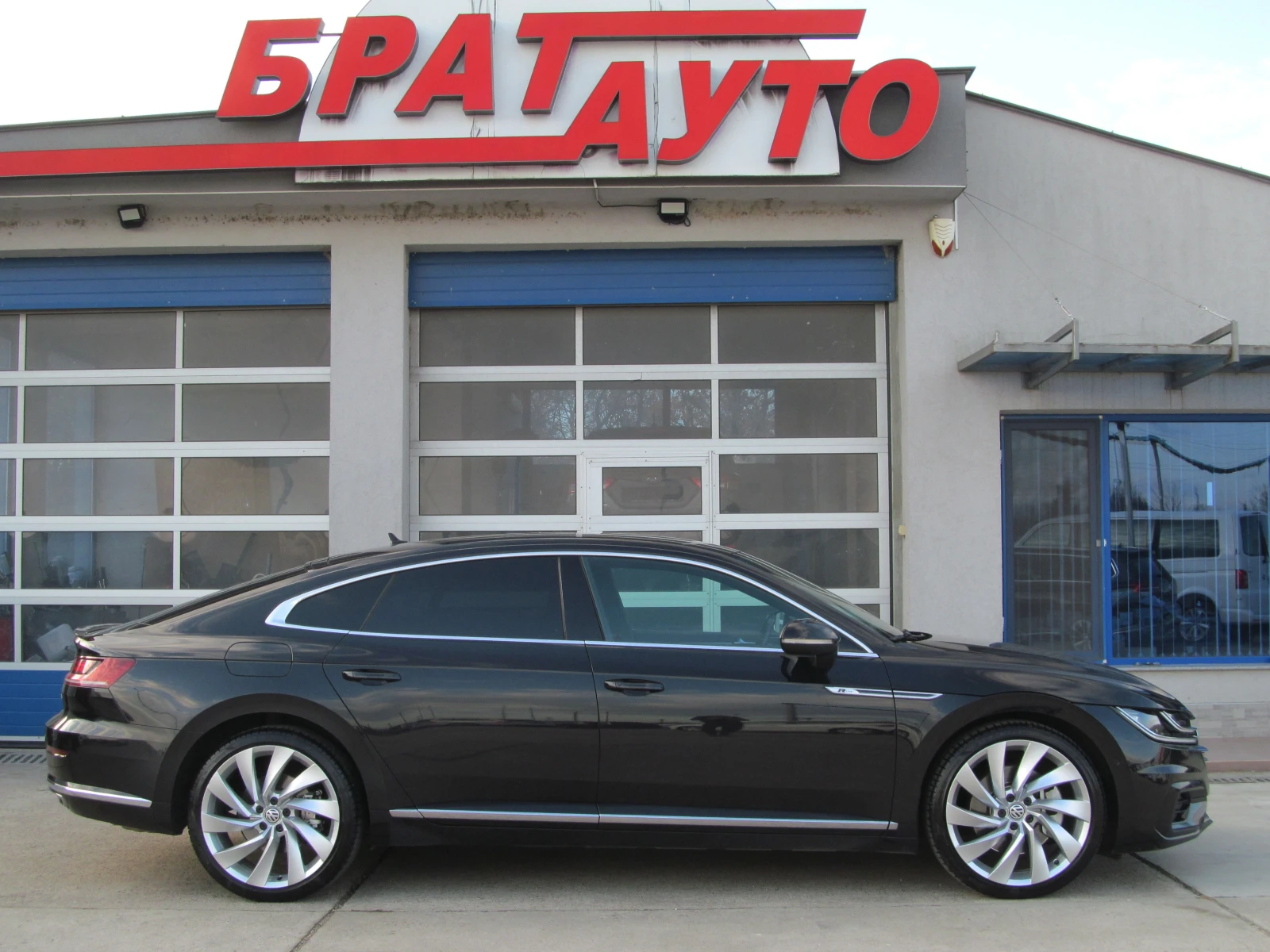 VW Arteon 2.0TSI/R-LINE/4-MOTION - изображение 6