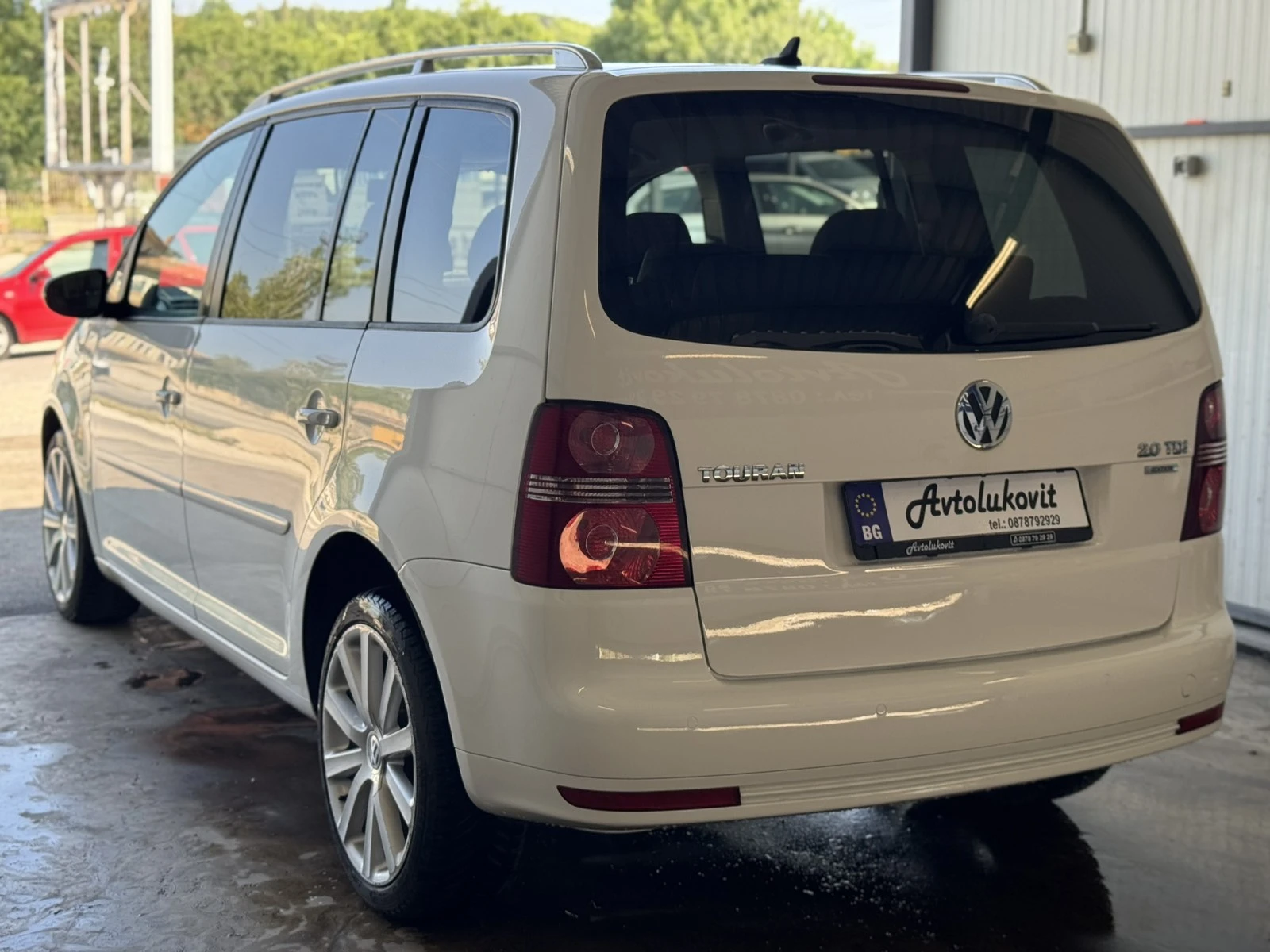 VW Touran 2.0 TDI 170к.с.EDITION  R - изображение 6