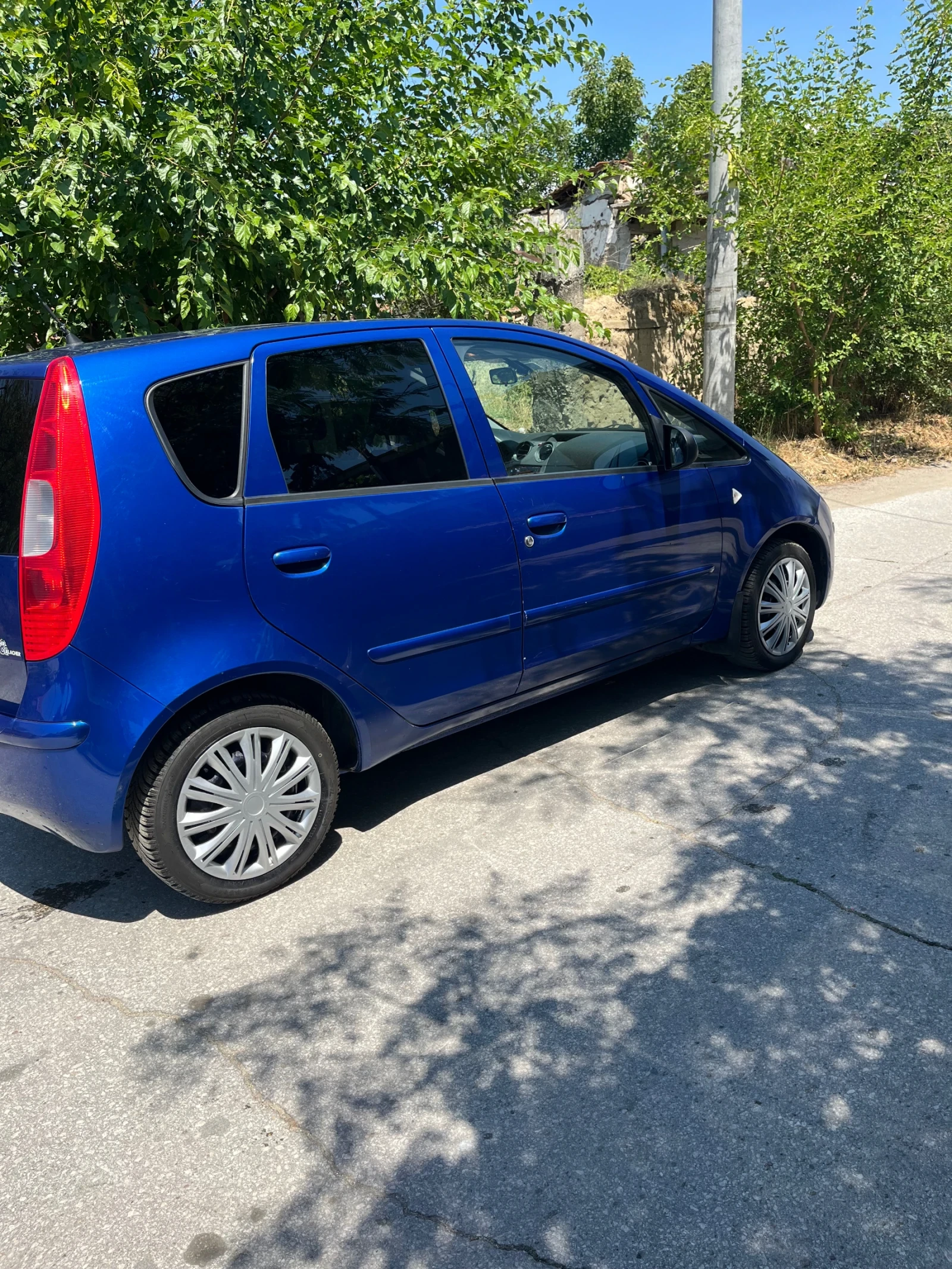 Mitsubishi Colt  - изображение 5