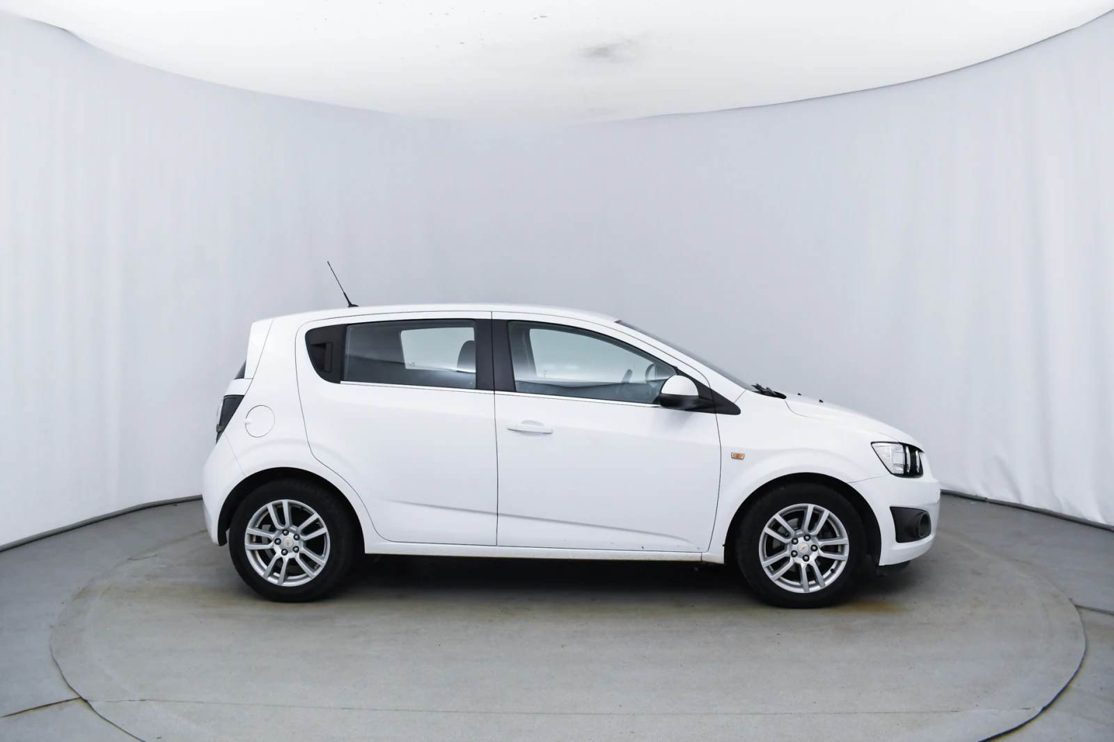 Chevrolet Aveo 1.3D E5B - изображение 5