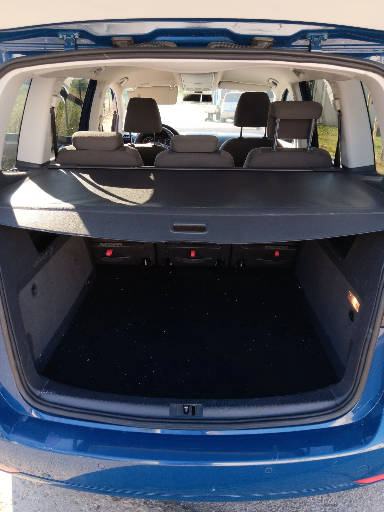 VW Touran  - изображение 7