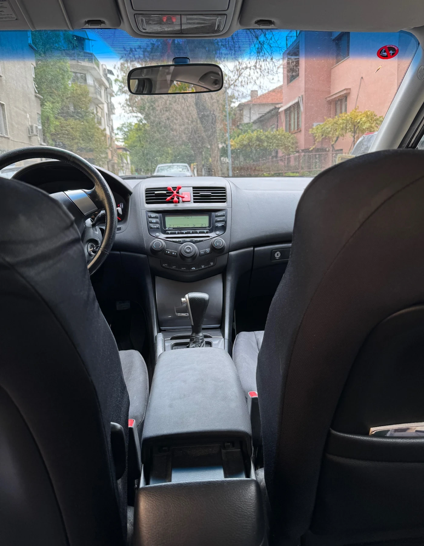 Honda Accord  - изображение 9