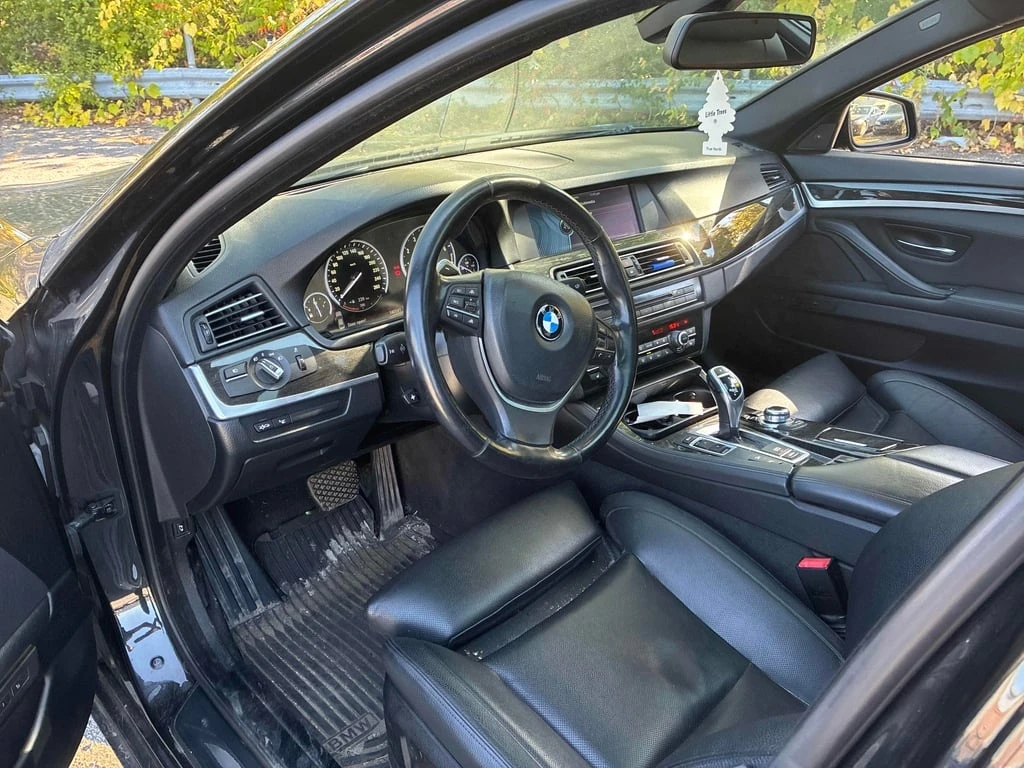 BMW 550 * 550i xDrive * CARFAX * БЕЗ ПЪРВОНАЧАЛНА ВНОСКА - изображение 5