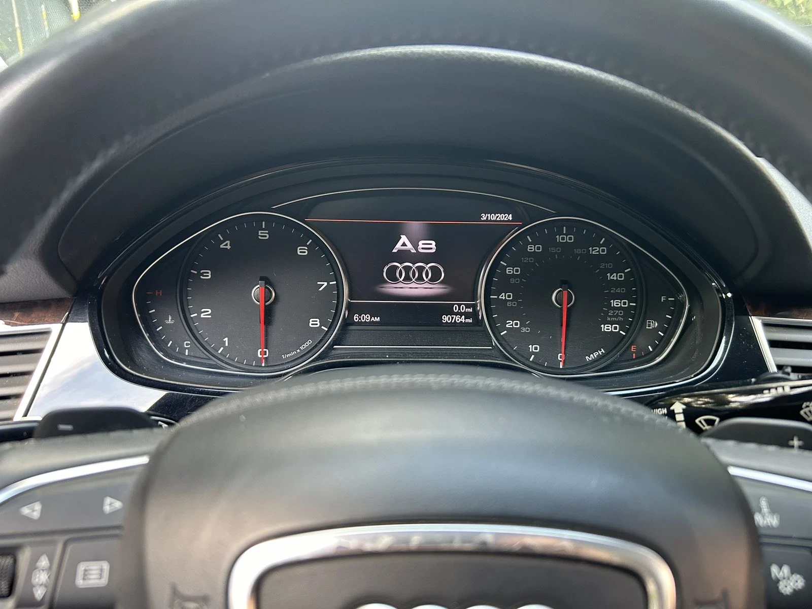 Audi A8 Седан - изображение 5