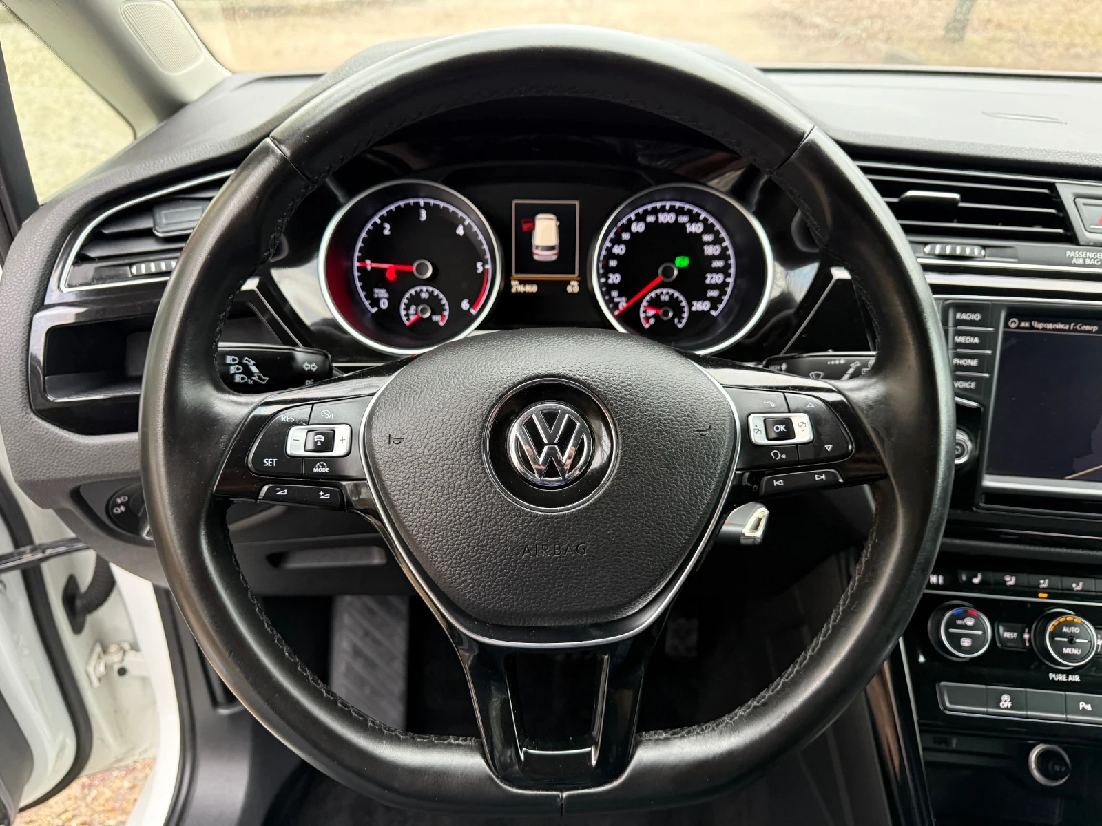 VW Touran 2.0TDI DSG | Mobile.bg � ����������� 15