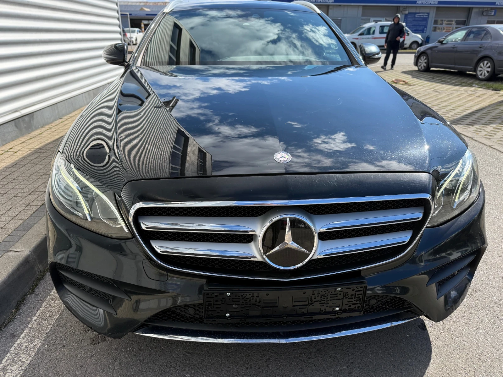 Mercedes-Benz E 220 AMG Optic+ 9Gtronic+ BlueTec+ Full Led+ Navi - изображение 7