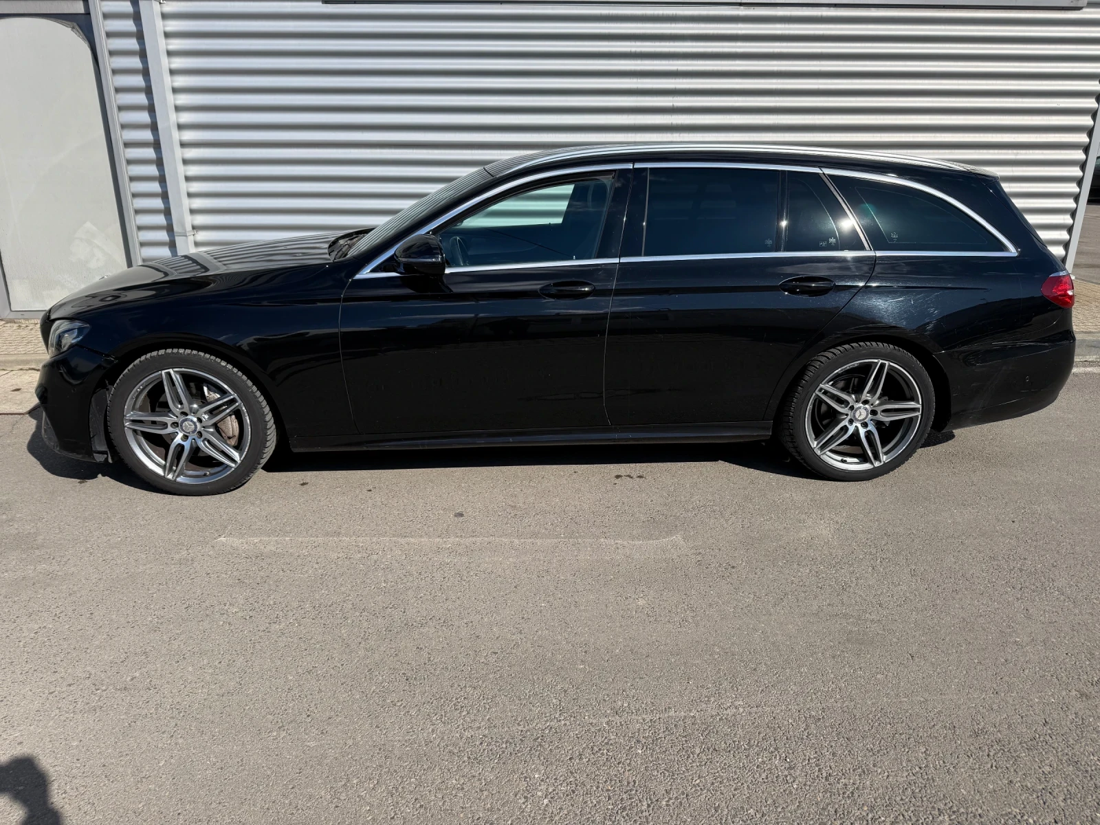 Mercedes-Benz E 220 AMG Optic+ 9Gtronic+ BlueTec+ Full Led+ Navi - изображение 2