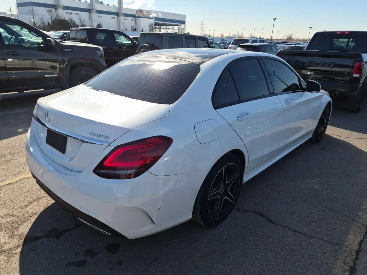 Mercedes-Benz C 300 * CARFAX * * ПАНОРАМА* * ПОДГРЕВ*  - изображение 3