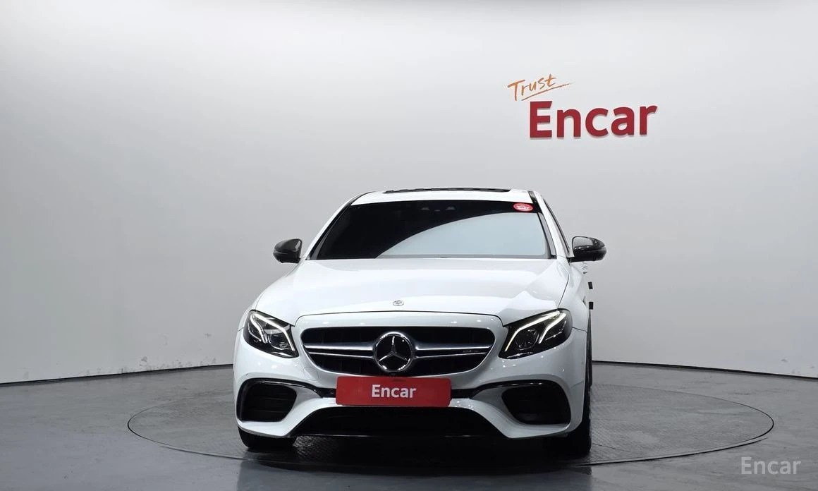 Mercedes-Benz E 300, снимка 3 - Автомобили и джипове - 53954479