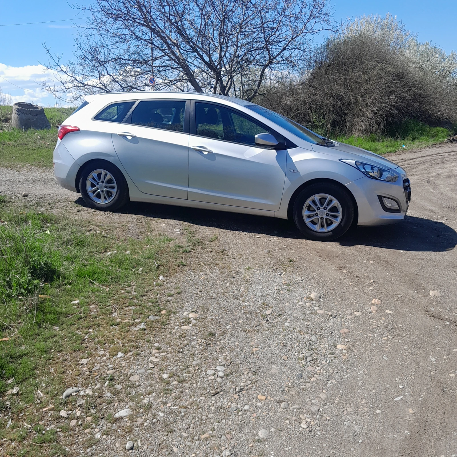 Hyundai I30 1.6 DOHC-120k.c. FACE LIFT, снимка 4 - Автомобили и джипове - 54116057