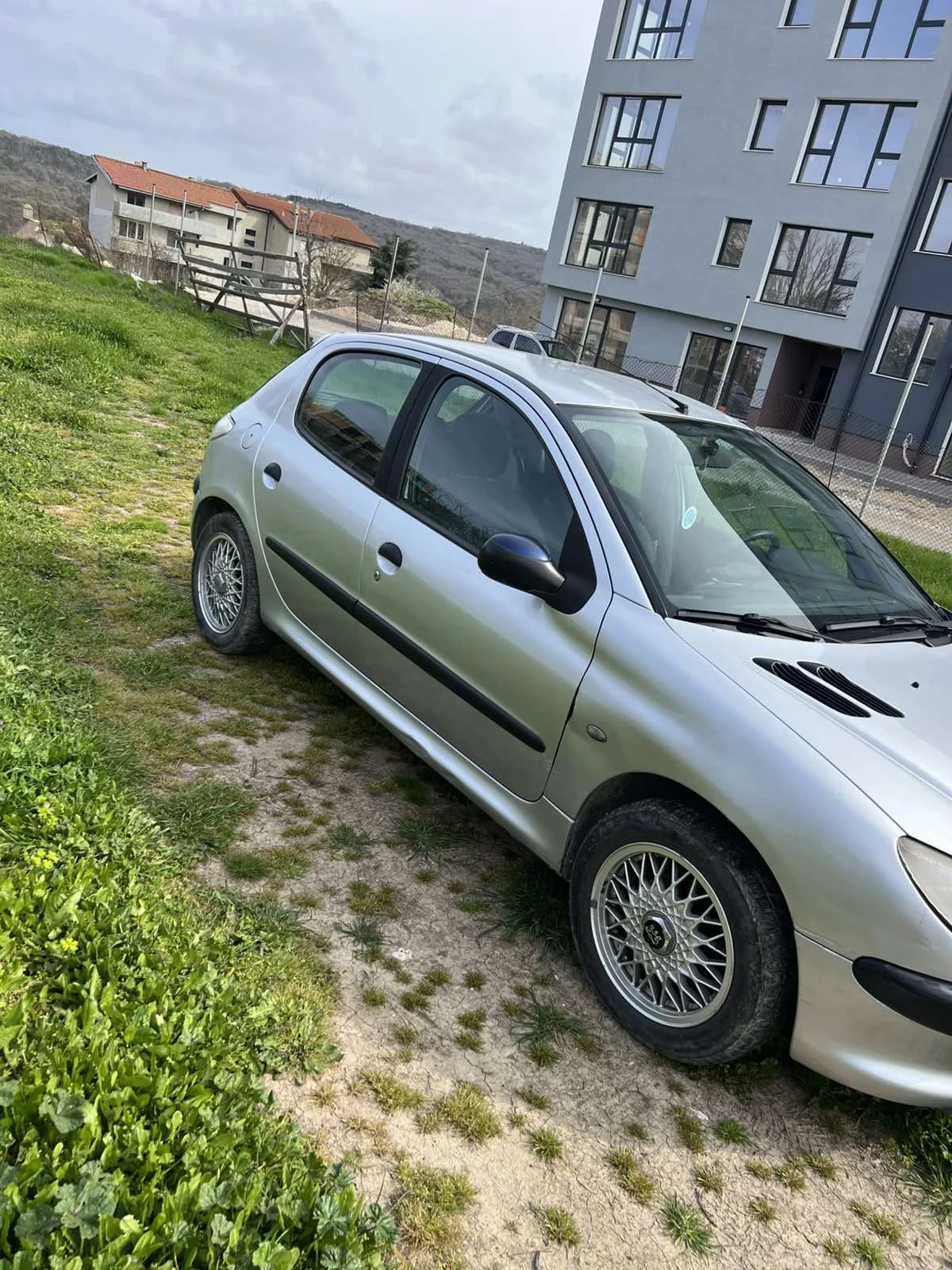 Peugeot 206, снимка 3 - Автомобили и джипове - 54214932