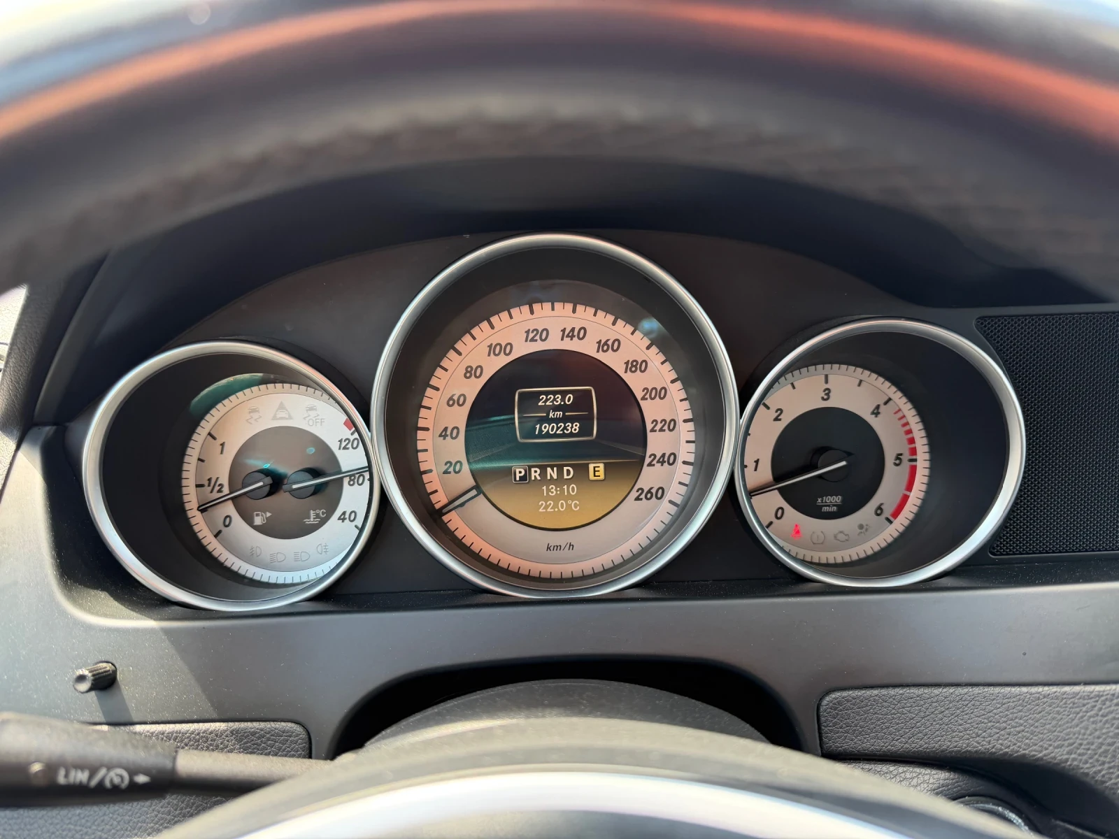 Mercedes-Benz C 300 Facelift, снимка 7 - Автомобили и джипове - 54260400