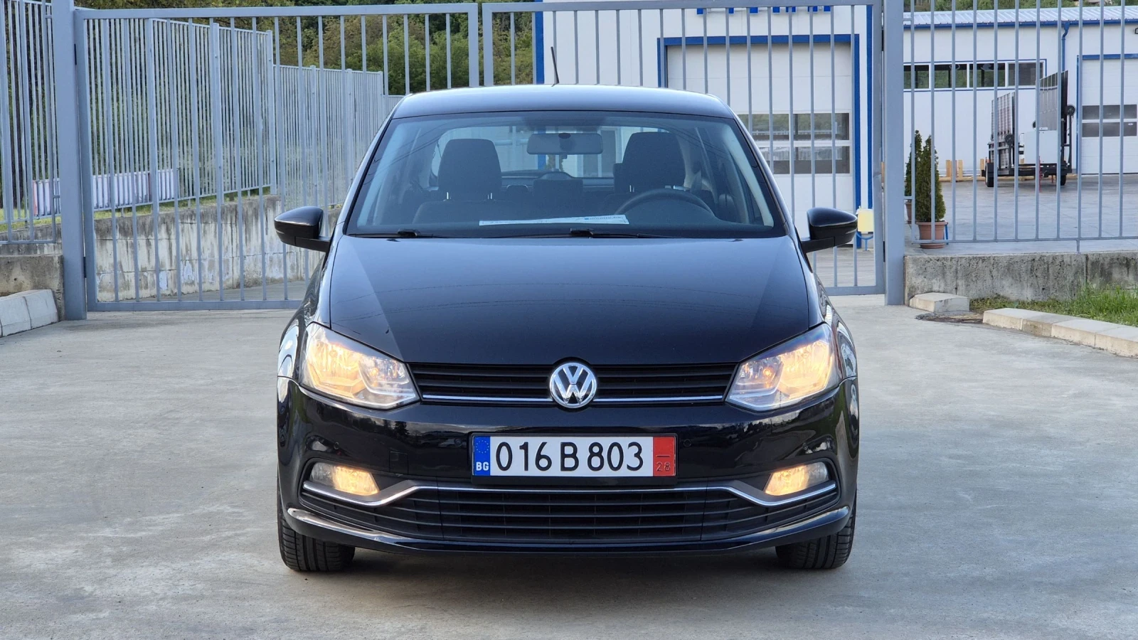 VW Polo 1.4TDI 90К.С* ИТАЛИЯ* ЕВРО6* , снимка 3 - Автомобили и джипове - 54382666