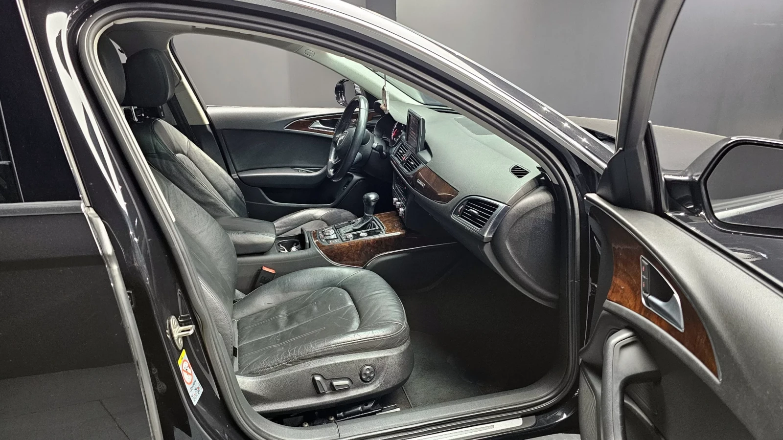Audi A6 3.0 TDI 8zf DISI Tronic, снимка 8 - Автомобили и джипове - 54506788