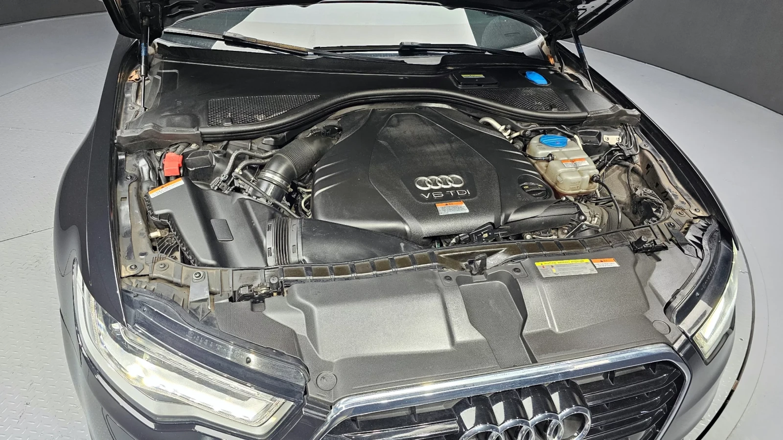 Audi A6 3.0 TDI 8zf DISI Tronic, снимка 13 - Автомобили и джипове - 54506788