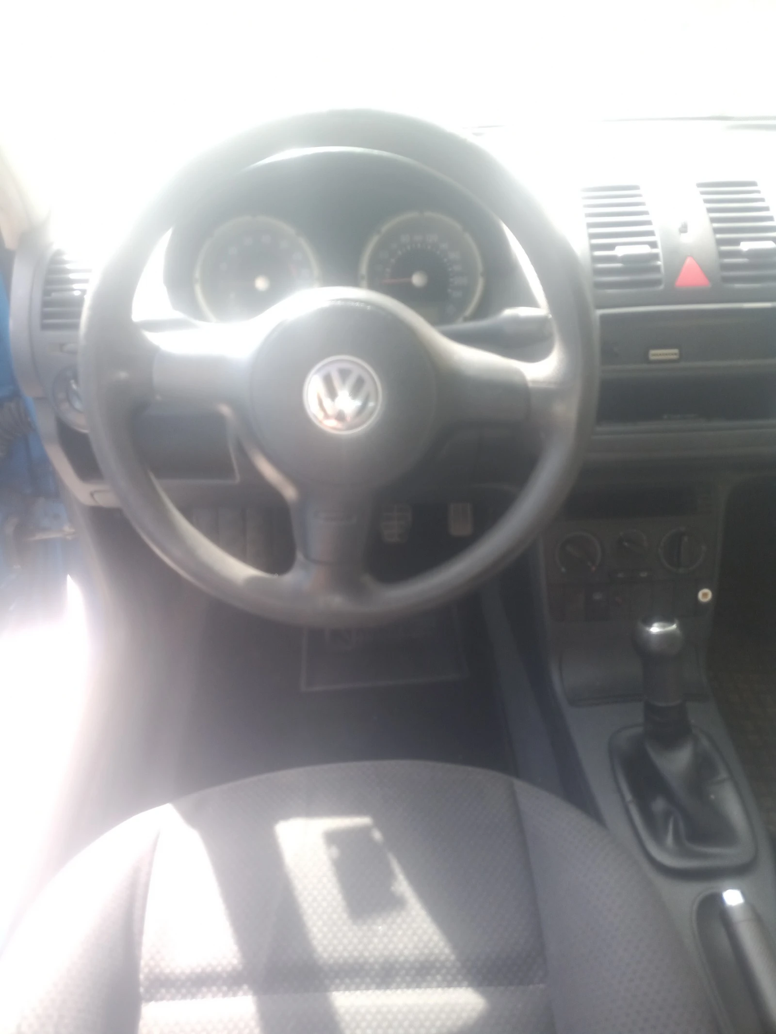 VW Polo, снимка 8 - Автомобили и джипове - 54896143