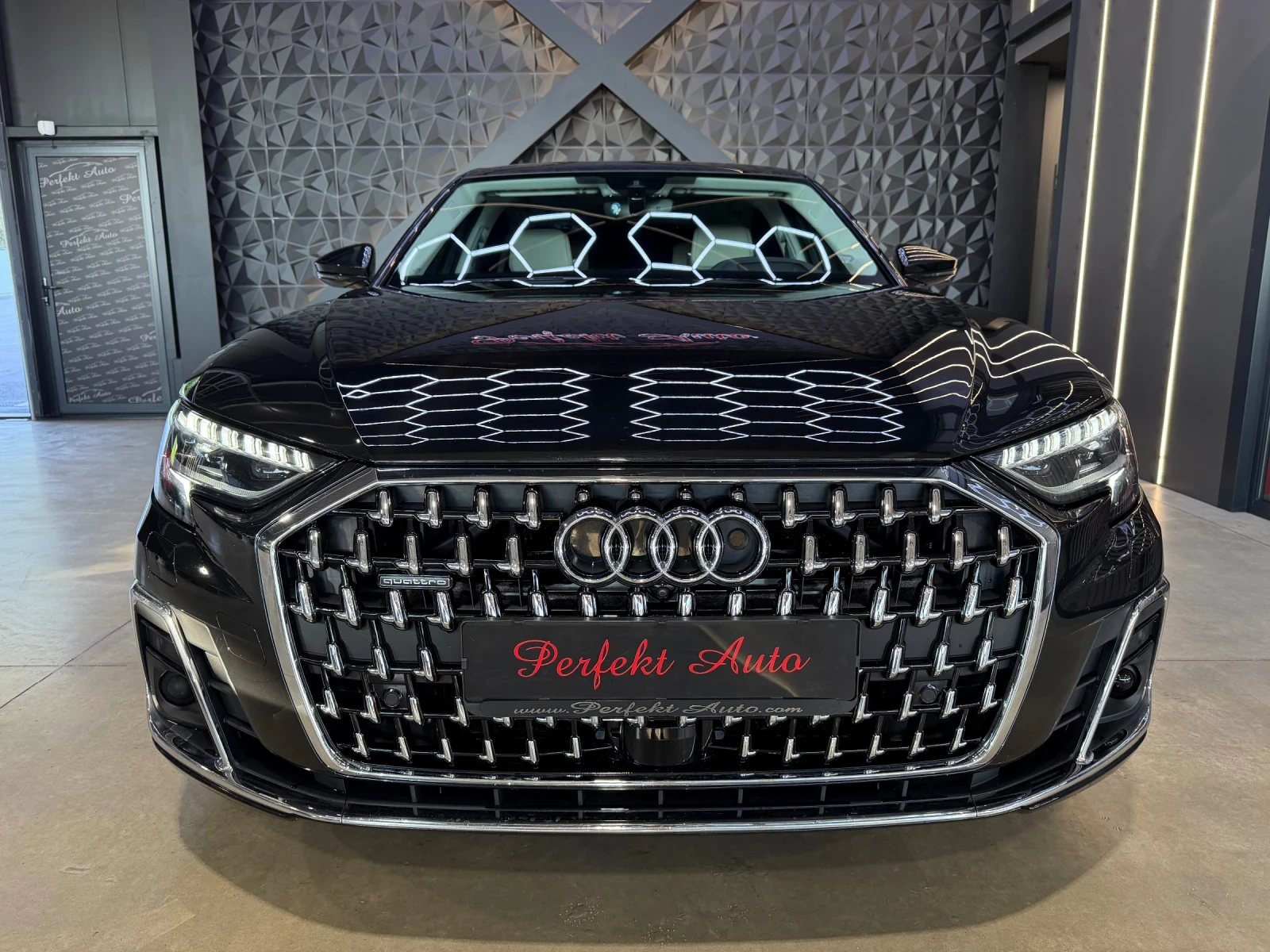 Audi A8 60 TFSI LONG PLUG-IN  * FULL Екстри* HEAD UP* B&O*, снимка 2 - Автомобили и джипове - 55097311