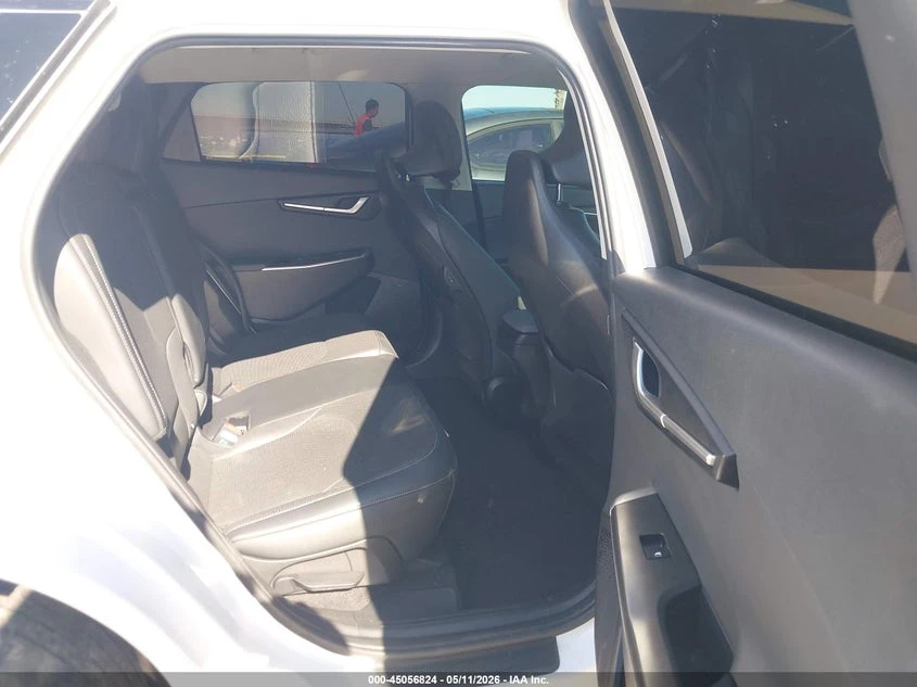 Kia EV6 Wind, снимка 8 - Автомобили и джипове - 55127055
