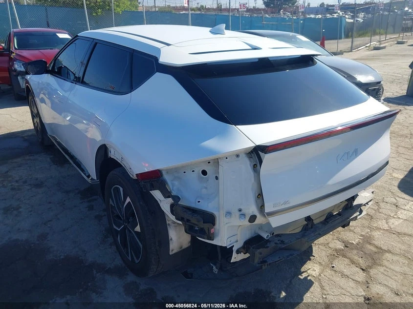 Kia EV6 Wind, снимка 3 - Автомобили и джипове - 55127055