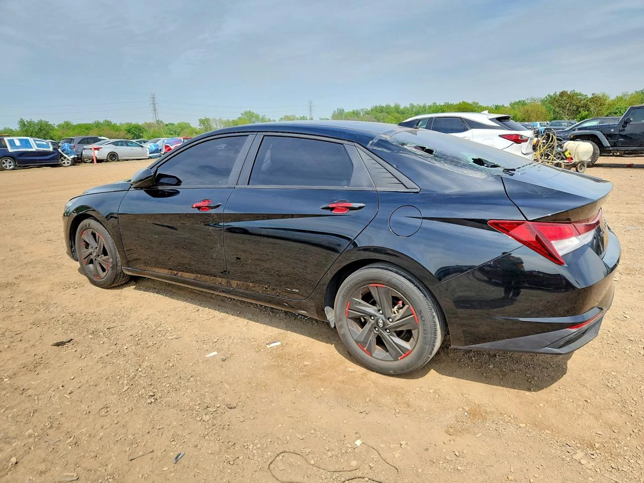 Hyundai Elantra 2.0l Sel, снимка 2 - Автомобили и джипове - 55278295