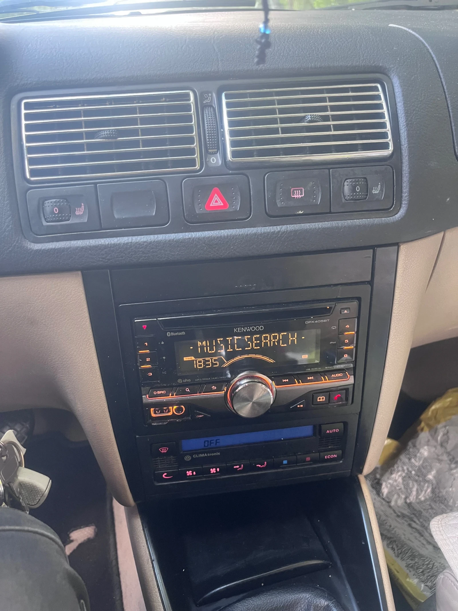 VW Golf, снимка 10 - Автомобили и джипове - 55645420