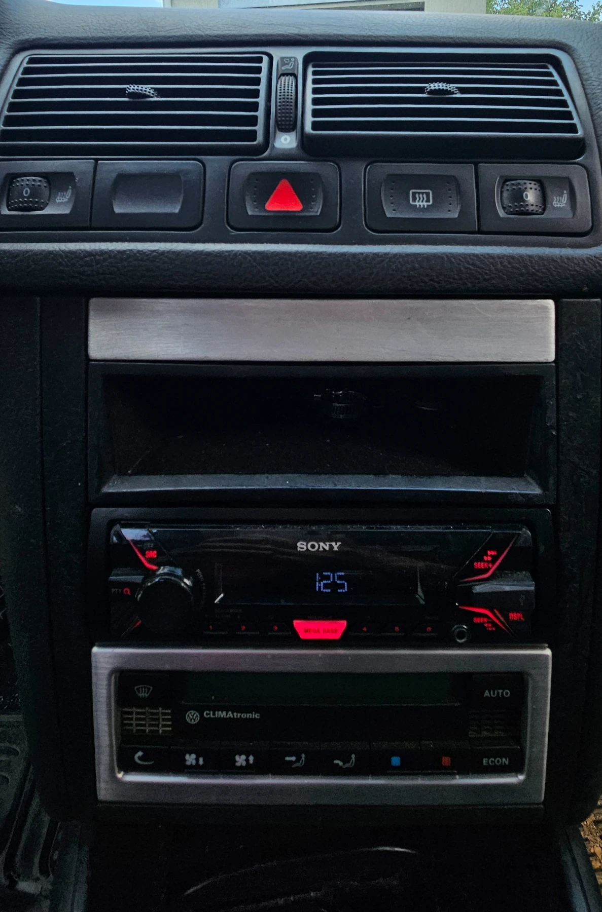 VW Golf, снимка 3 - Автомобили и джипове - 55665795
