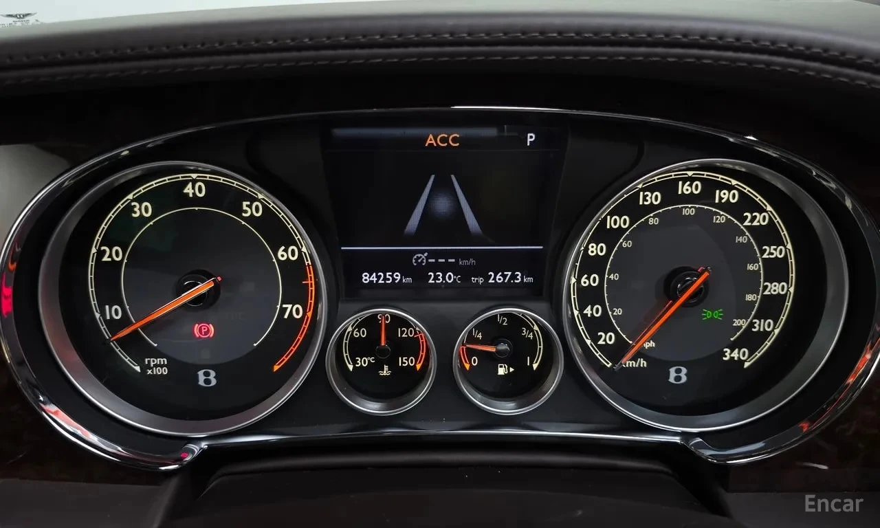 Bentley Flying Spur 4.0 , снимка 8 - Автомобили и джипове - 55879626