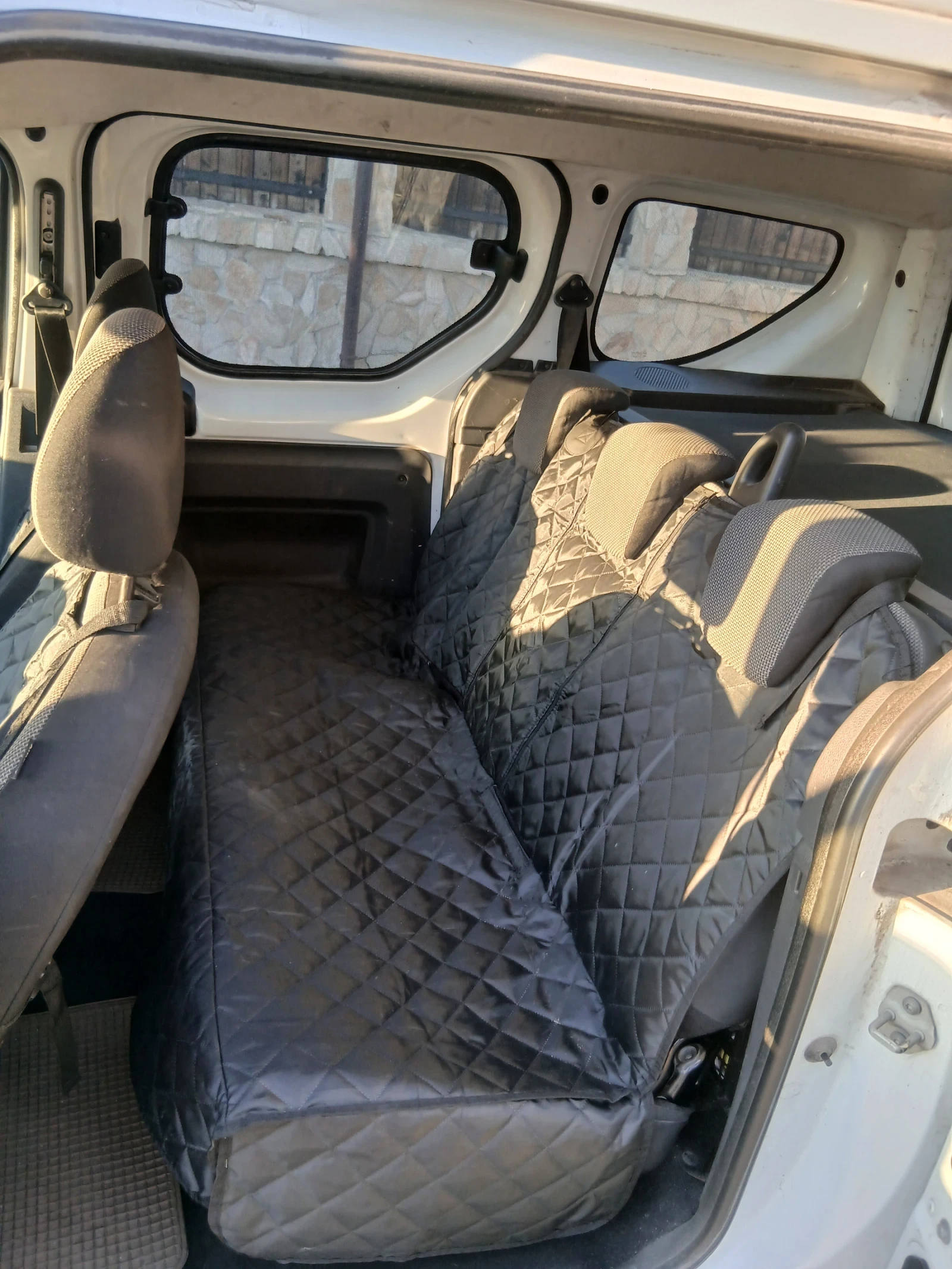 Dacia Dokker 1.5 dci, снимка 4 - Автомобили и джипове - 56349729