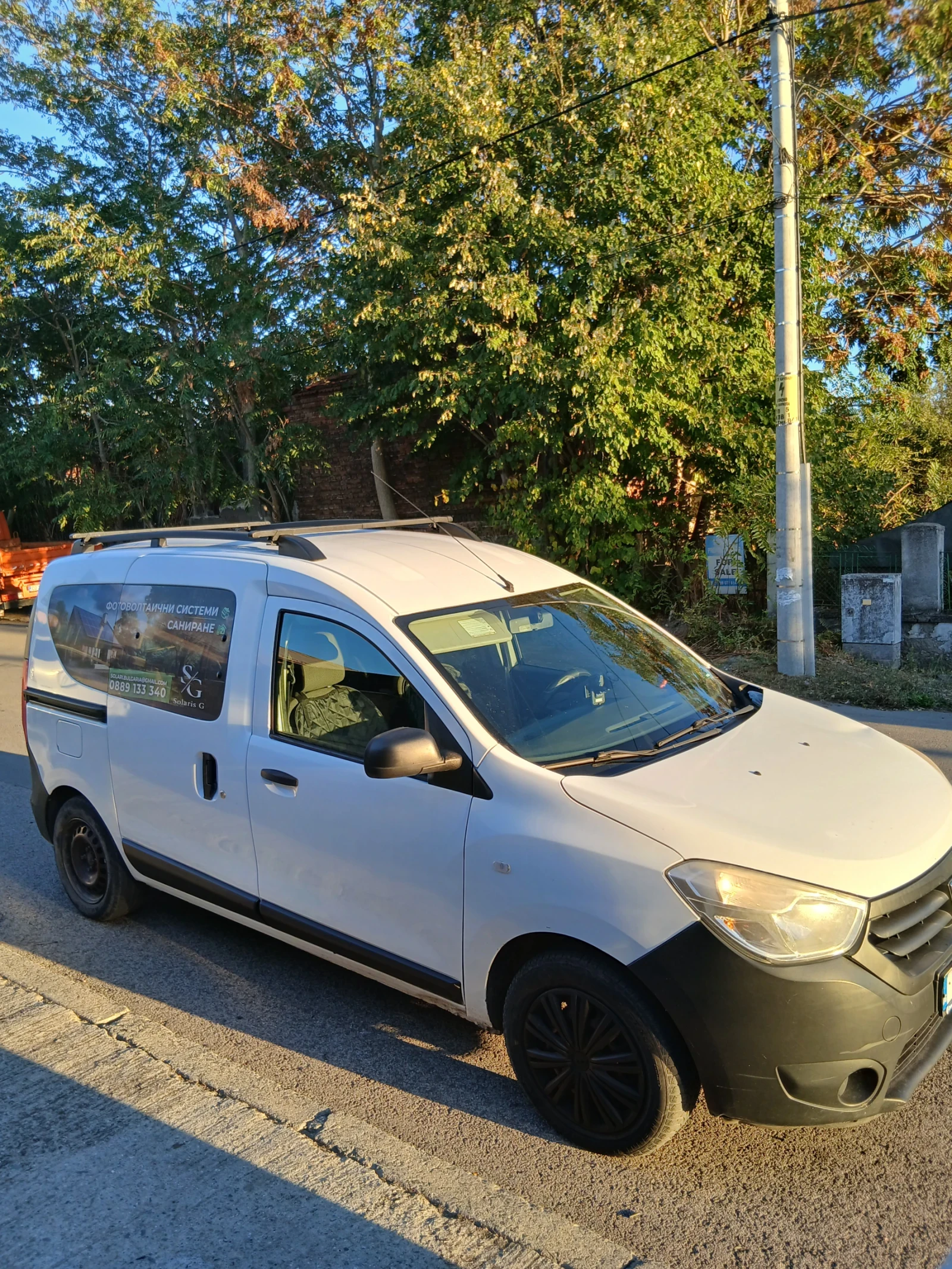Dacia Dokker 1.5 dci, снимка 6 - Автомобили и джипове - 56349729