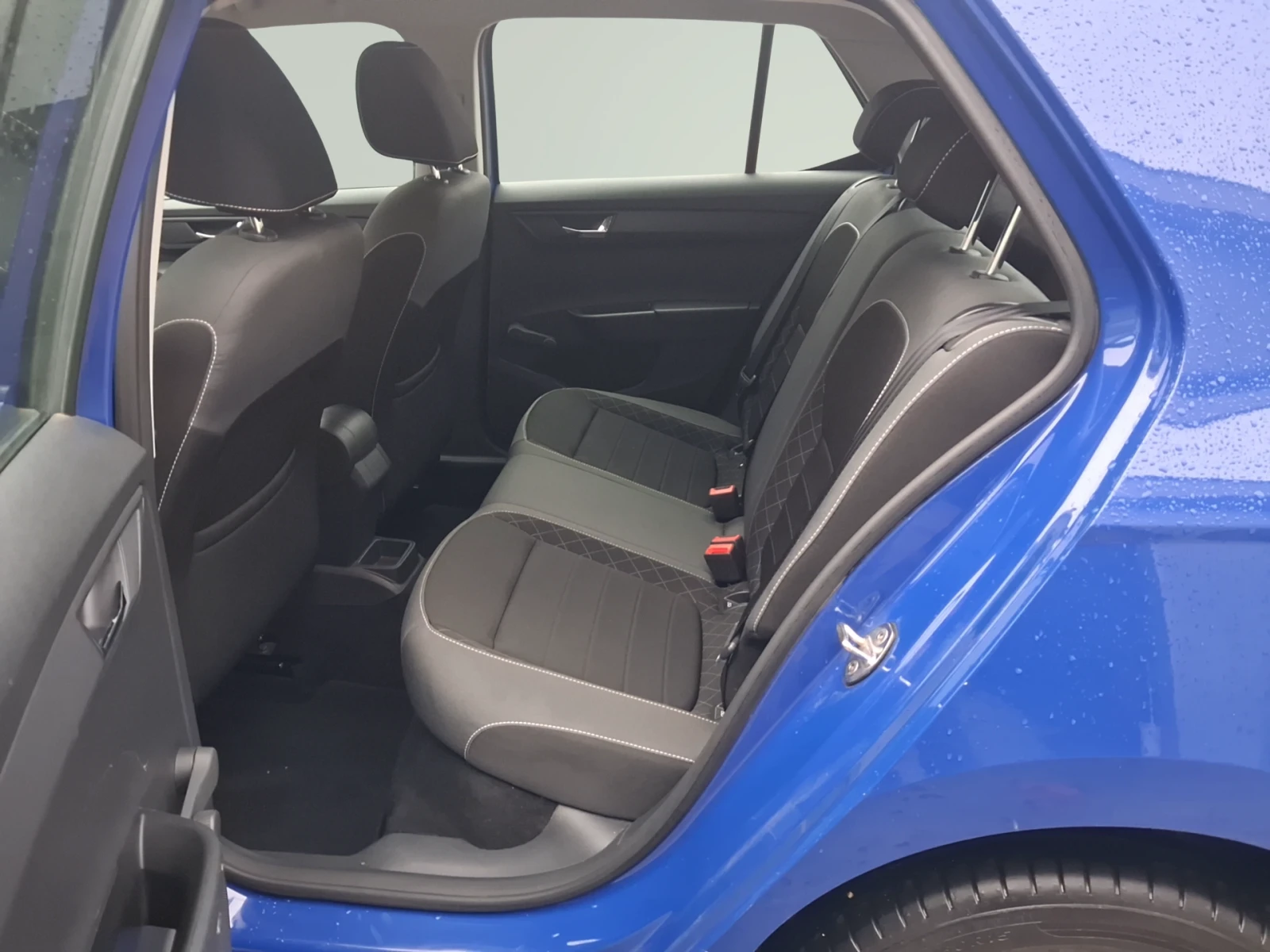Skoda Fabia ������� 1, 0 MPI , 60 �.�., 5� | Mobile.bg � ����������� 12