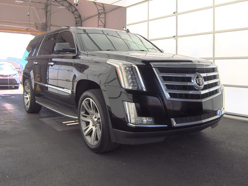 Cadillac Escalade Luxury 1SB/Крайна цена до България !!!, снимка 3 - Автомобили и джипове - 47418924