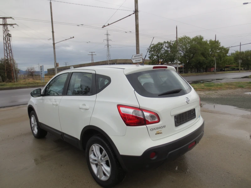 Nissan Qashqai 1.5 dci, снимка 7 - Автомобили и джипове - 47553009