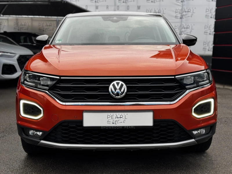 VW T-Roc 2.0TDI 4MOTION DSG LED Distronic LaneAssist Camera, снимка 2 - Автомобили и джипове - 49533110