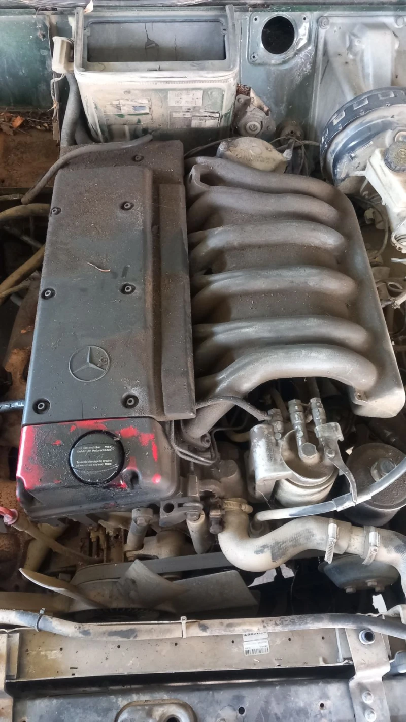 Mercedes-Benz G 300 TD 177к.с Двигател Оборудван, снимка 3 - Автомобили и джипове - 50379164