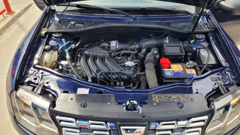 Dacia Duster, снимка 11 - Автомобили и джипове - 52539478