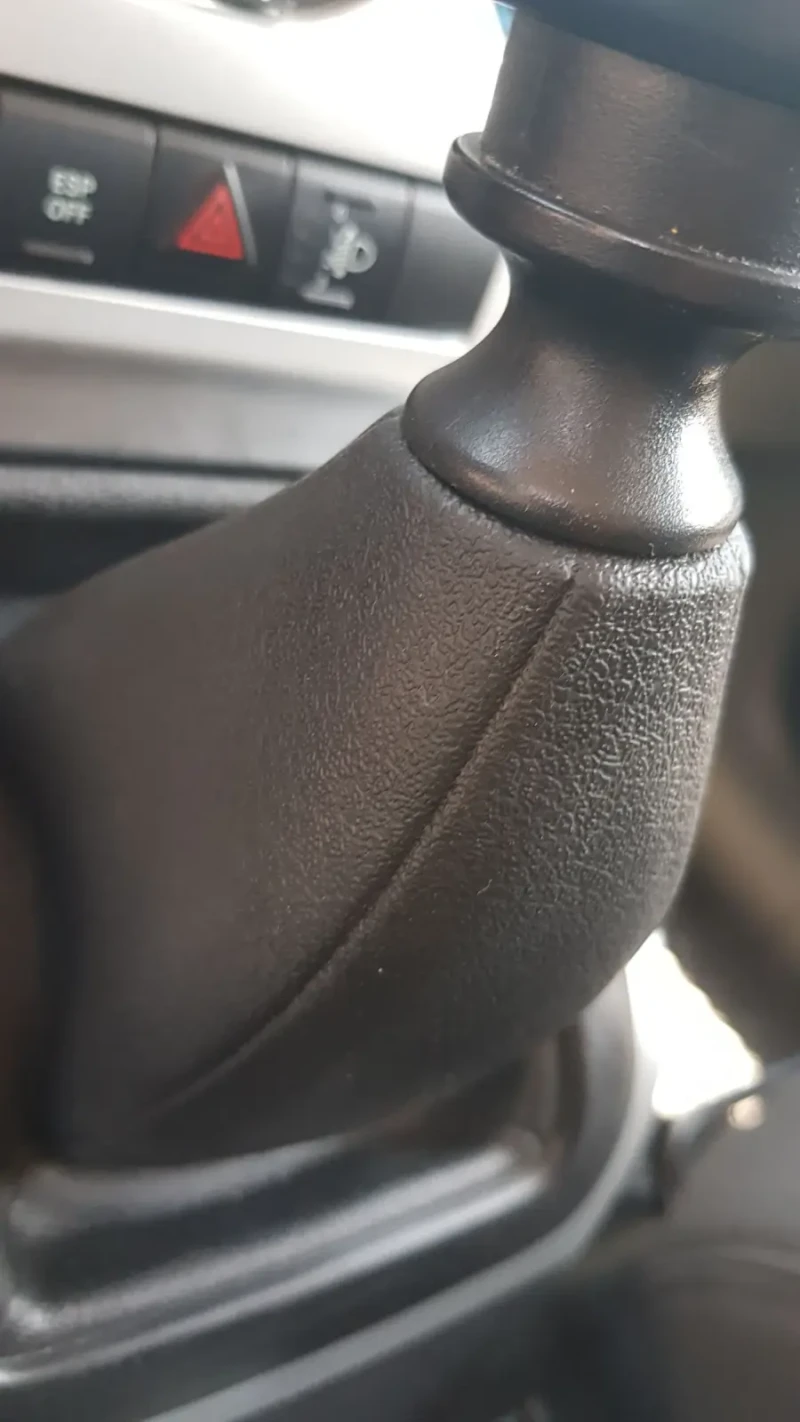 Jeep Patriot 2.0 CRD, снимка 12 - Автомобили и джипове - 52241778