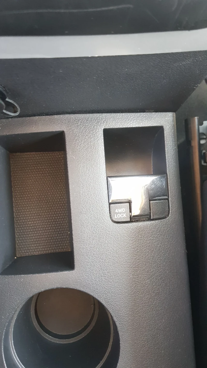 Jeep Patriot 2.0 CRD, снимка 10 - Автомобили и джипове - 52241778