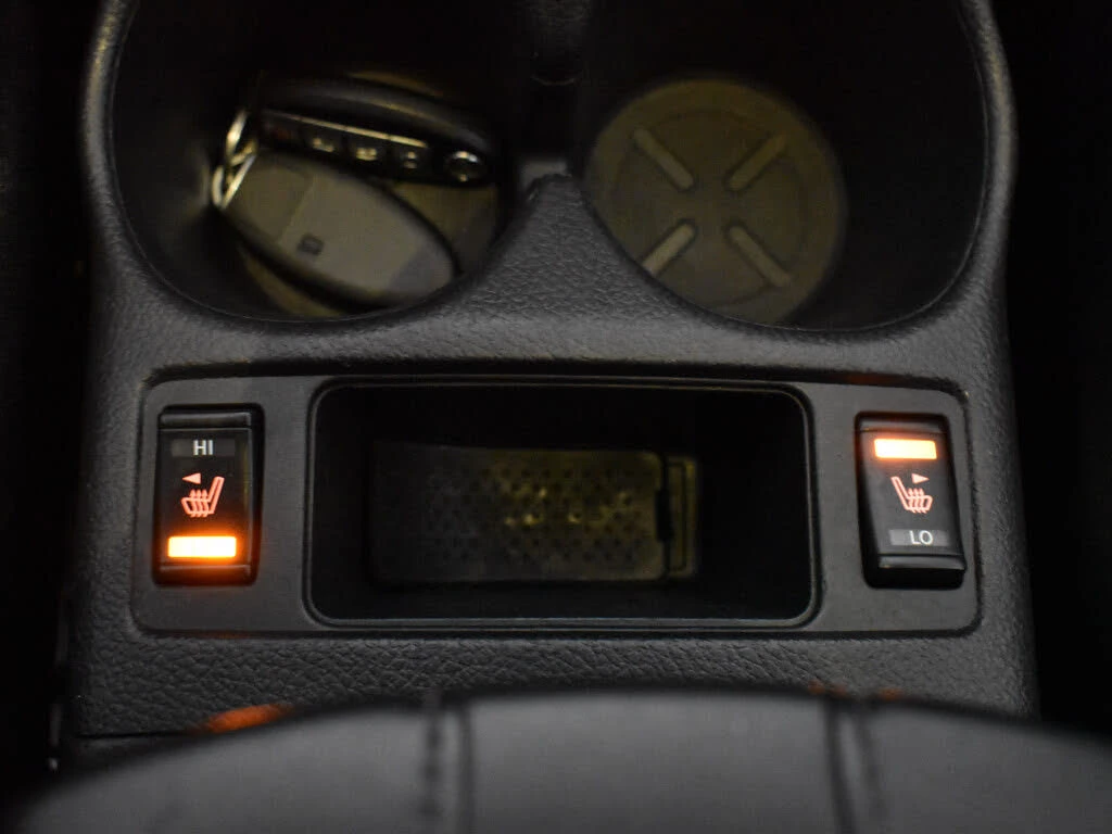 Nissan Rogue *  *    *   *  | Mobile.bg   14