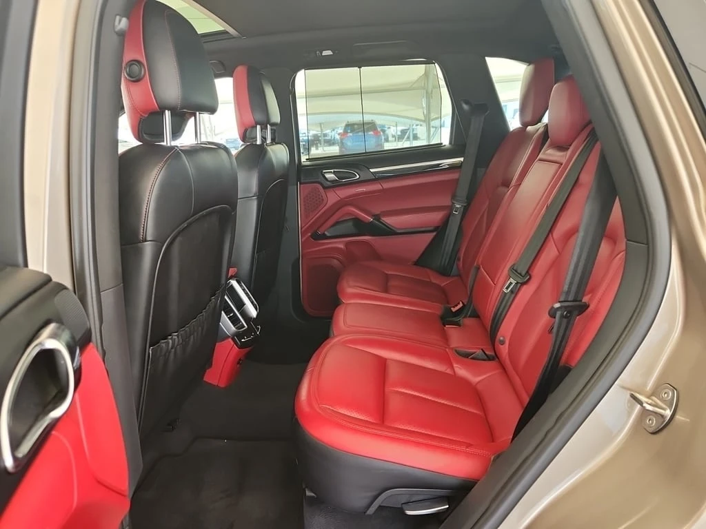 Porsche Cayenne * AWD * CARFAX *    | Mobile.bg   12