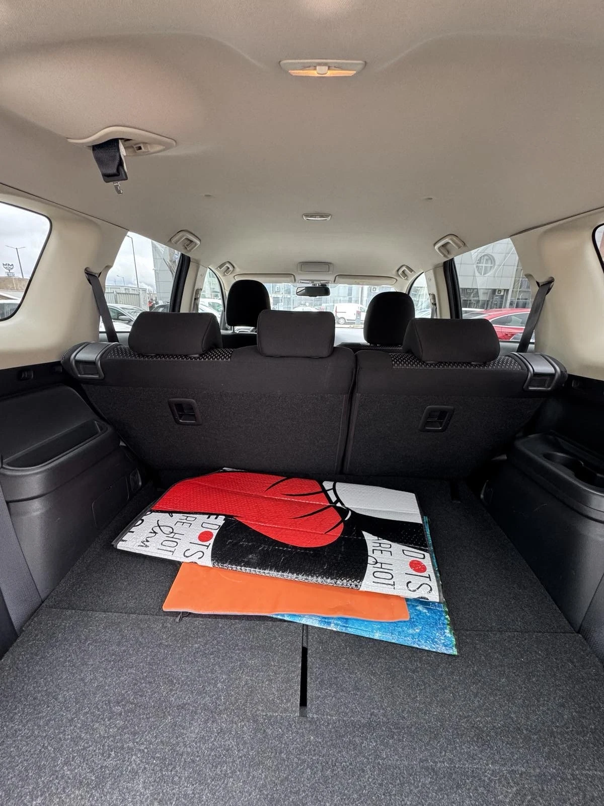 Mitsubishi Outlander Intense+ , снимка 10 - Автомобили и джипове - 54081363