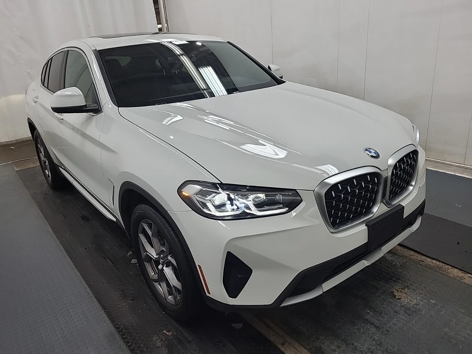 BMW X4 XDRIVE30I* * CARFAX * * АВТО КРЕДИТ * * , снимка 2 - Автомобили и джипове - 54087380