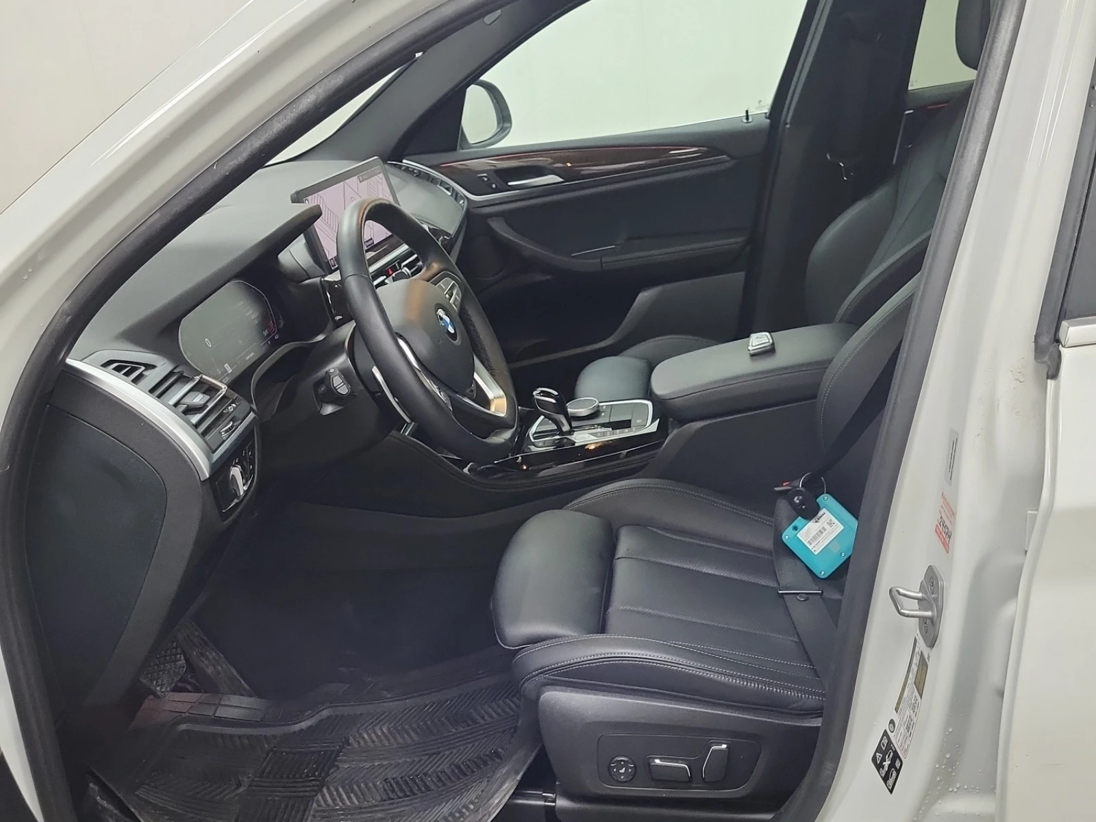 BMW X4 XDRIVE30I* * CARFAX * * АВТО КРЕДИТ * * , снимка 7 - Автомобили и джипове - 54087380