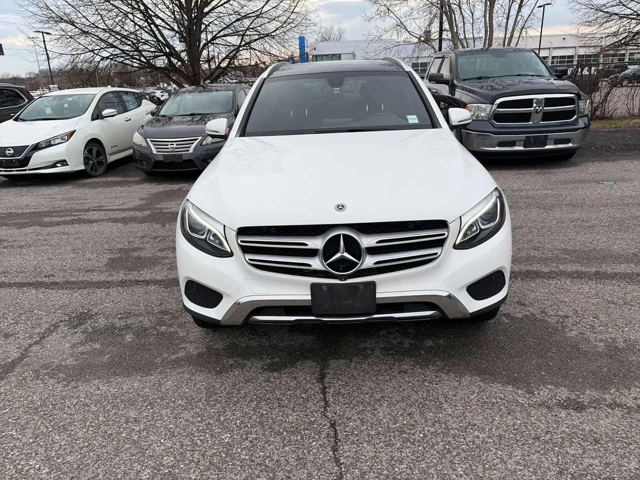 Mercedes-Benz GLC 300 * 360 * ПОДГРЕВИ * КАМЕРА * ПАМЕТ , снимка 6 - Автомобили и джипове - 54094399